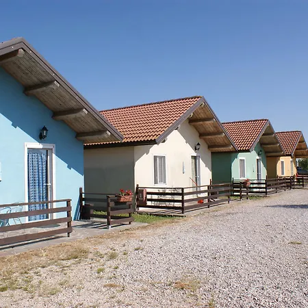 Prázdninový areál Tuscany Village *